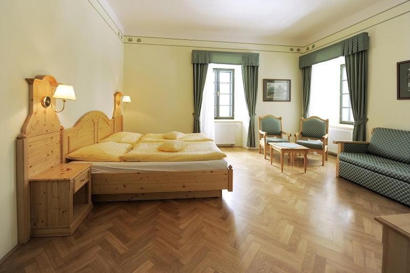 Hotel Svaty Tomas Predni Vyton Exterior photo