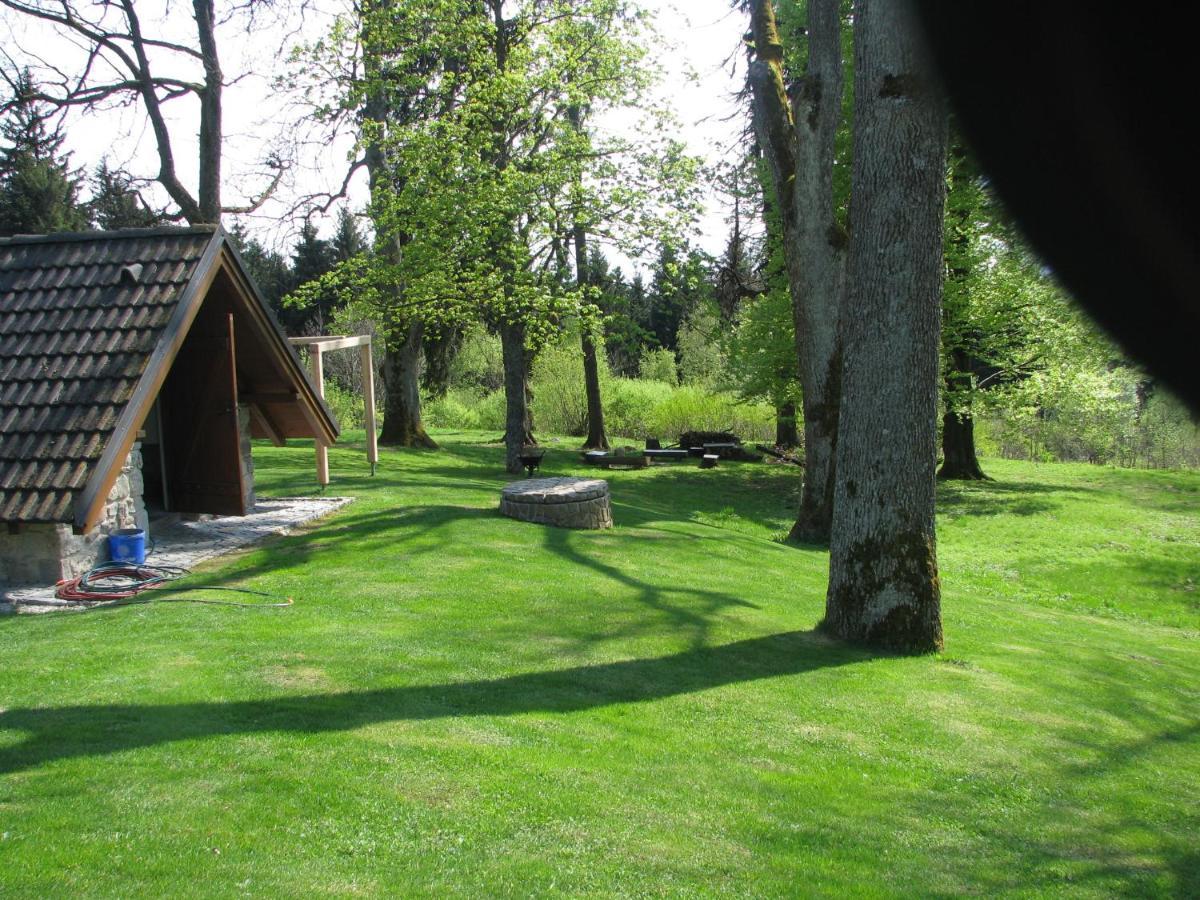 Hotel Svaty Tomas Predni Vyton Exterior photo