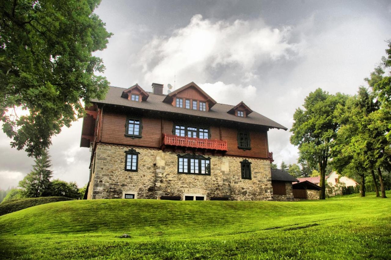 Hotel Svaty Tomas Predni Vyton Exterior photo