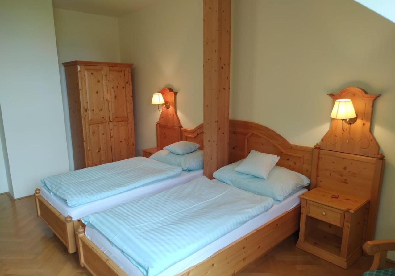 Hotel Svaty Tomas Predni Vyton Exterior photo