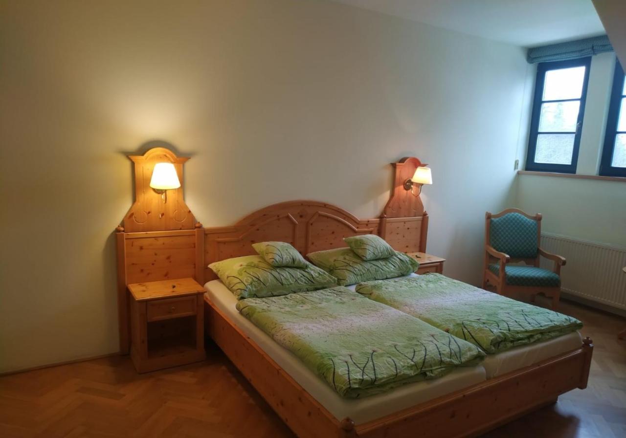 Hotel Svaty Tomas Predni Vyton Exterior photo